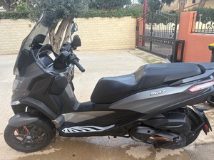 PIAGGIO MP3 530 HPE EXCLUSIVE