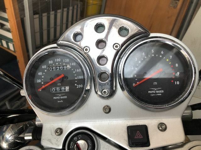 Photo MOTO GUZZI NEVADA 750