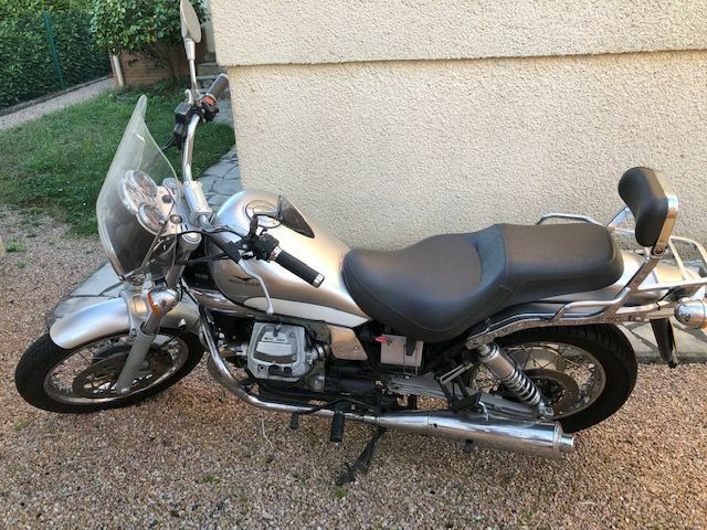 Photo MOTO GUZZI NEVADA 750
