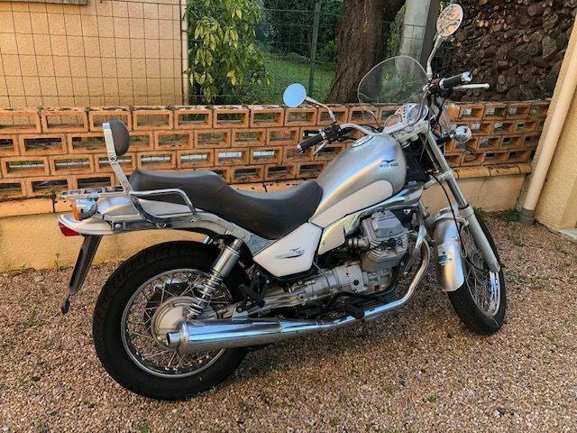 Photo MOTO GUZZI NEVADA 750