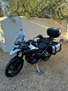 TRIUMPH TIGER 1200 GT PRO