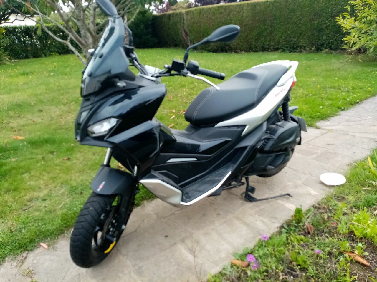 Photo APRILIA SR GT 125