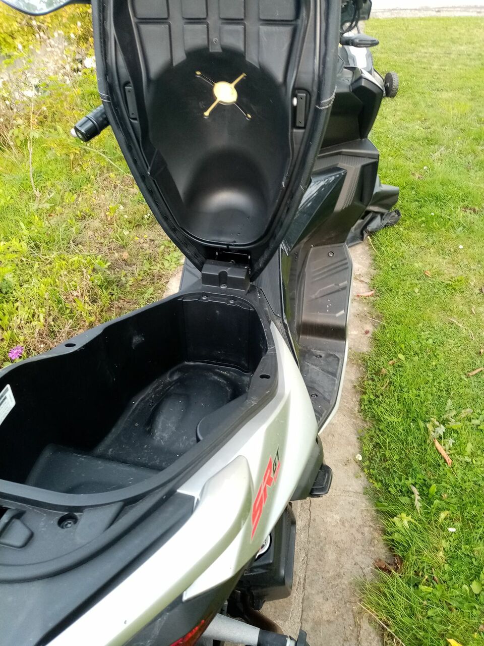 Photo APRILIA SR GT 125