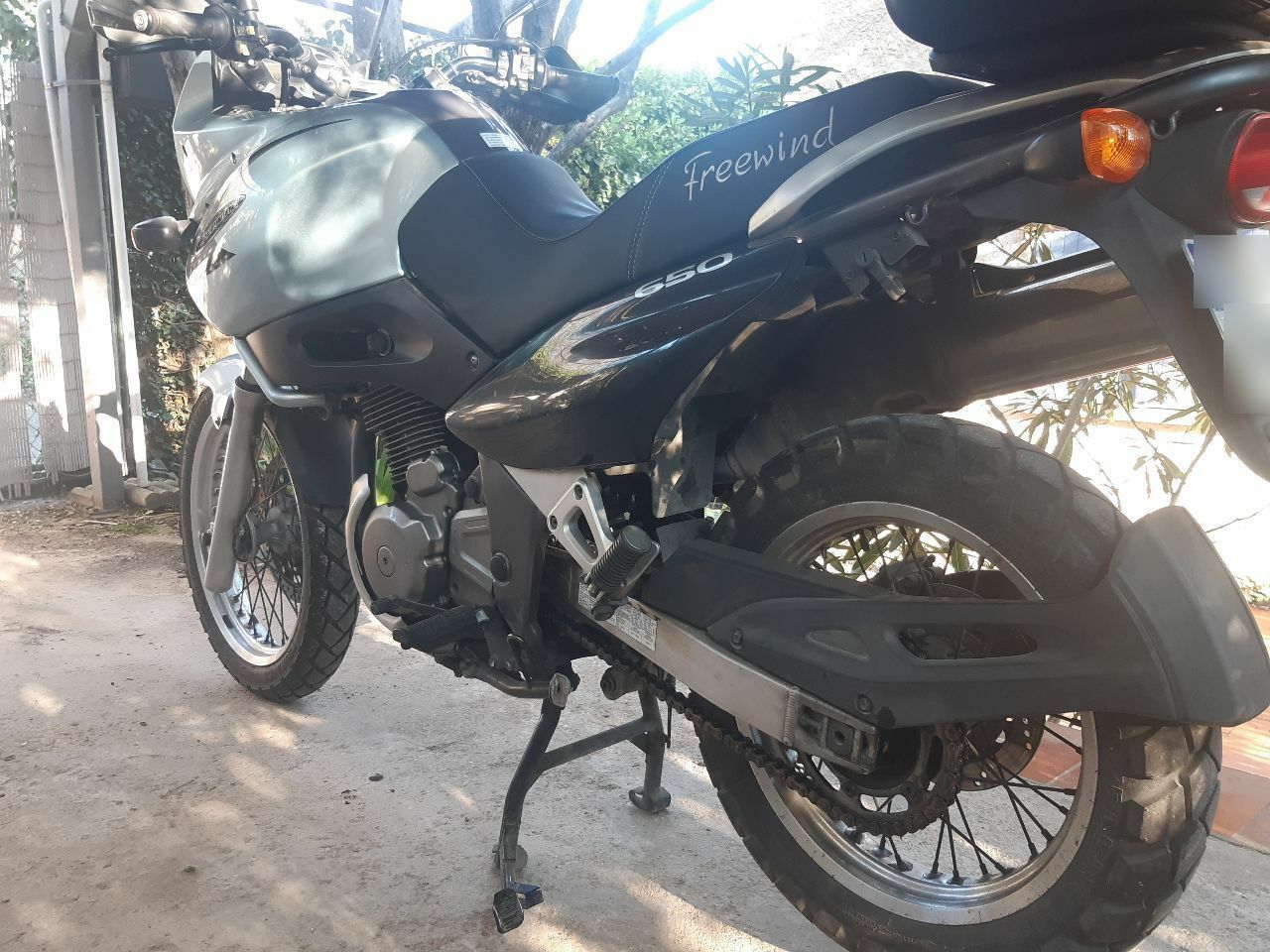 Photo SUZUKI FREEWIND 650