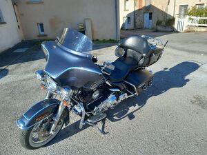 HARLEY DAVIDSON ROAD KING 1584