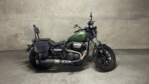 YAMAHA XV 950 R (BOLT)