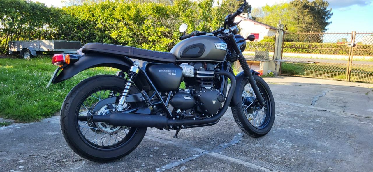 Photo TRIUMPH BONNEVILLE