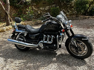 TRIUMPH ROCKET 3