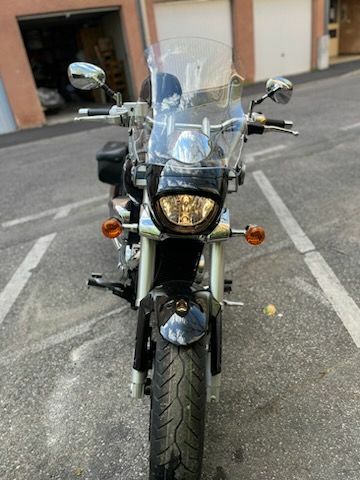 Photo SUZUKI INTRUDER 800