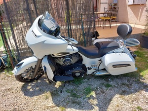INDIAN CHIEFTAIN 1800 DARK HORSE