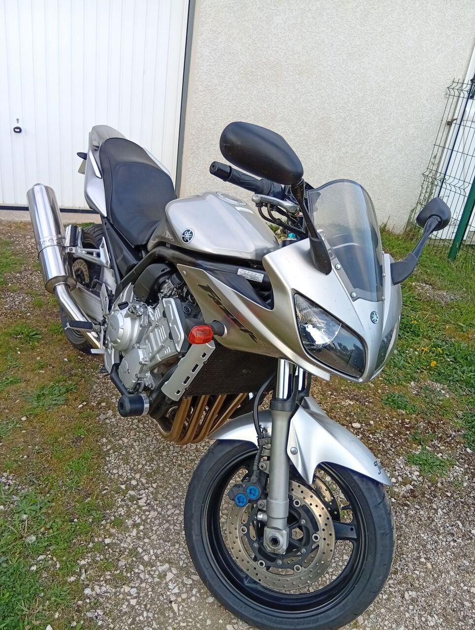 Photo YAMAHA FAZER 1000