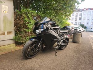 HONDA CBR 1000 RR