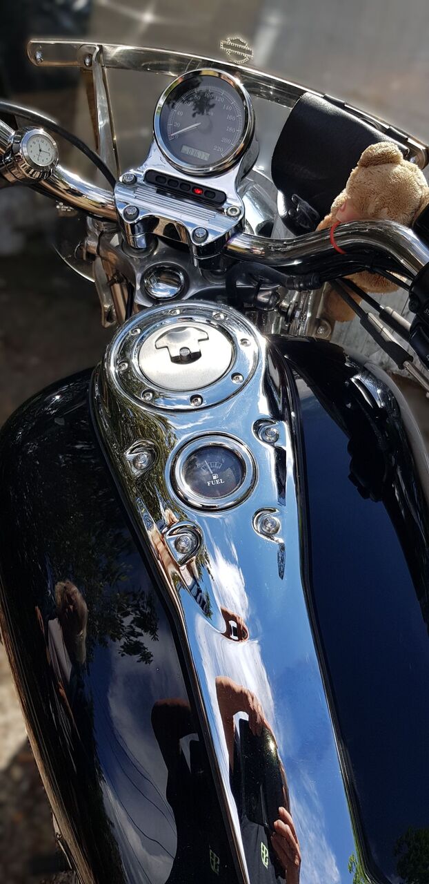 Photo HARLEY DAVIDSON SUPER