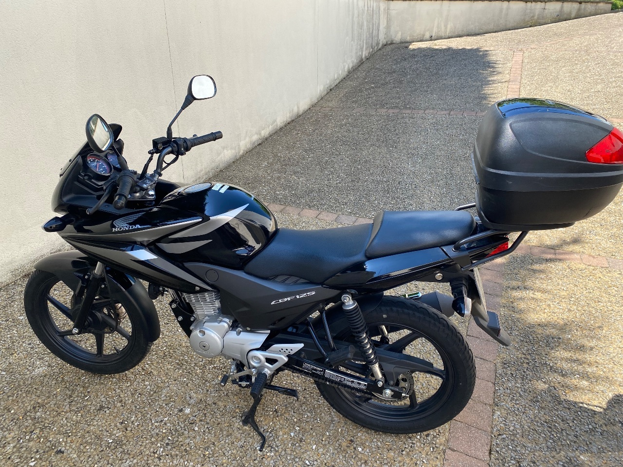 Photo HONDA CBF 125 M