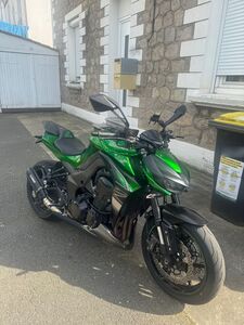 KAWASAKI Z1000