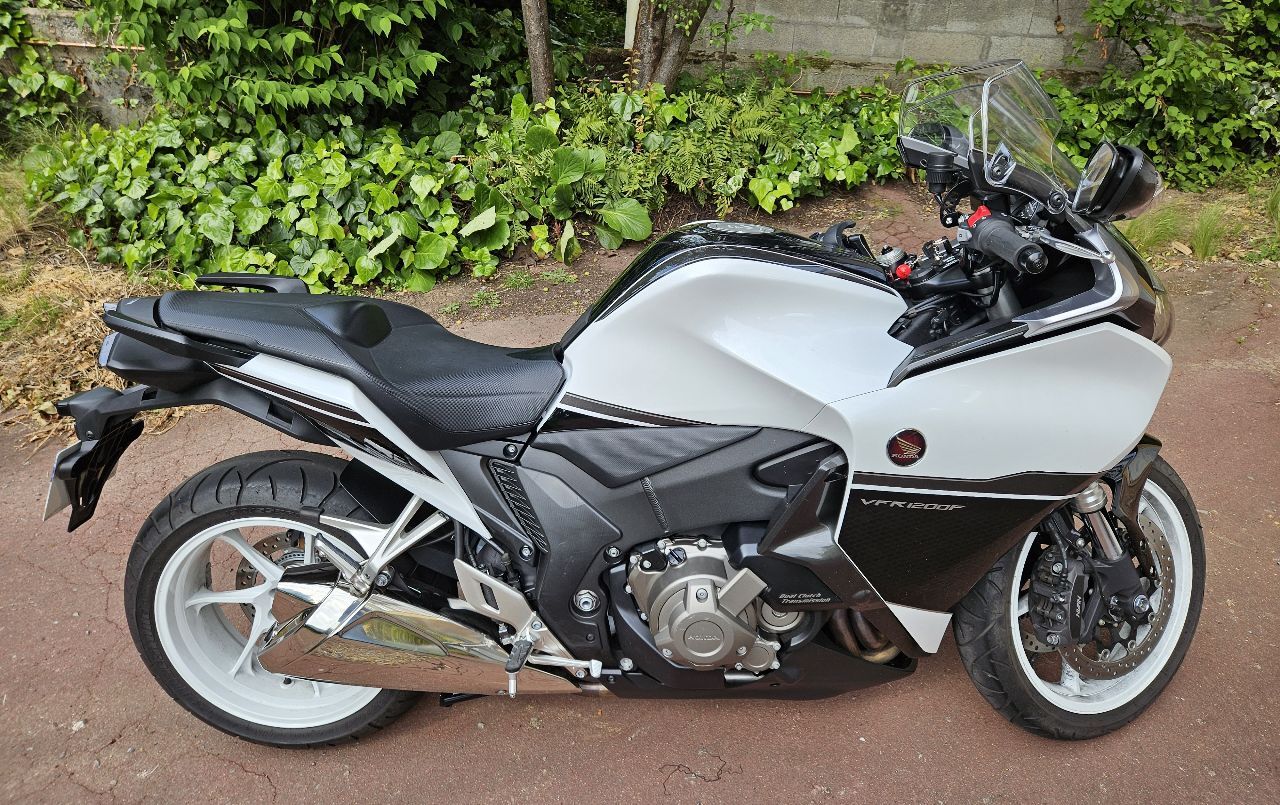 Photo HONDA VFR 1200 FD