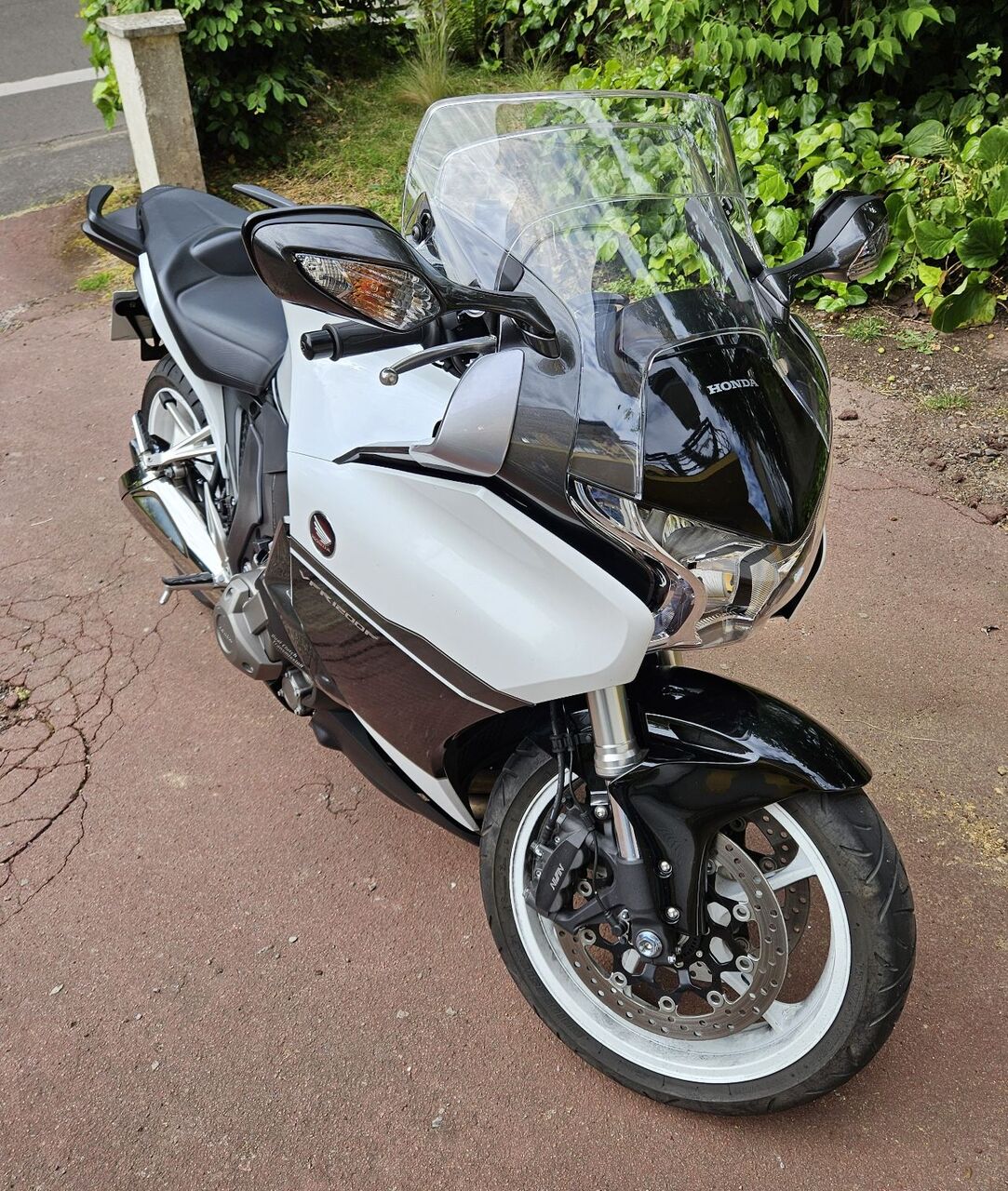 Photo HONDA VFR 1200 FD