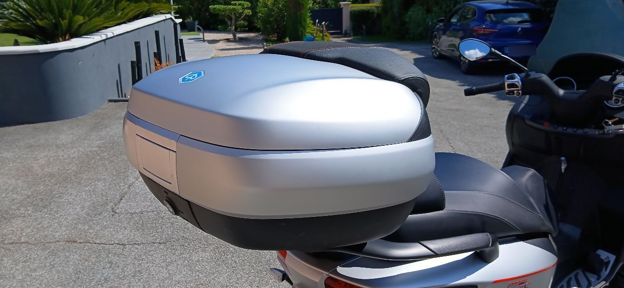 Photo PIAGGIO MP3 400 HPE