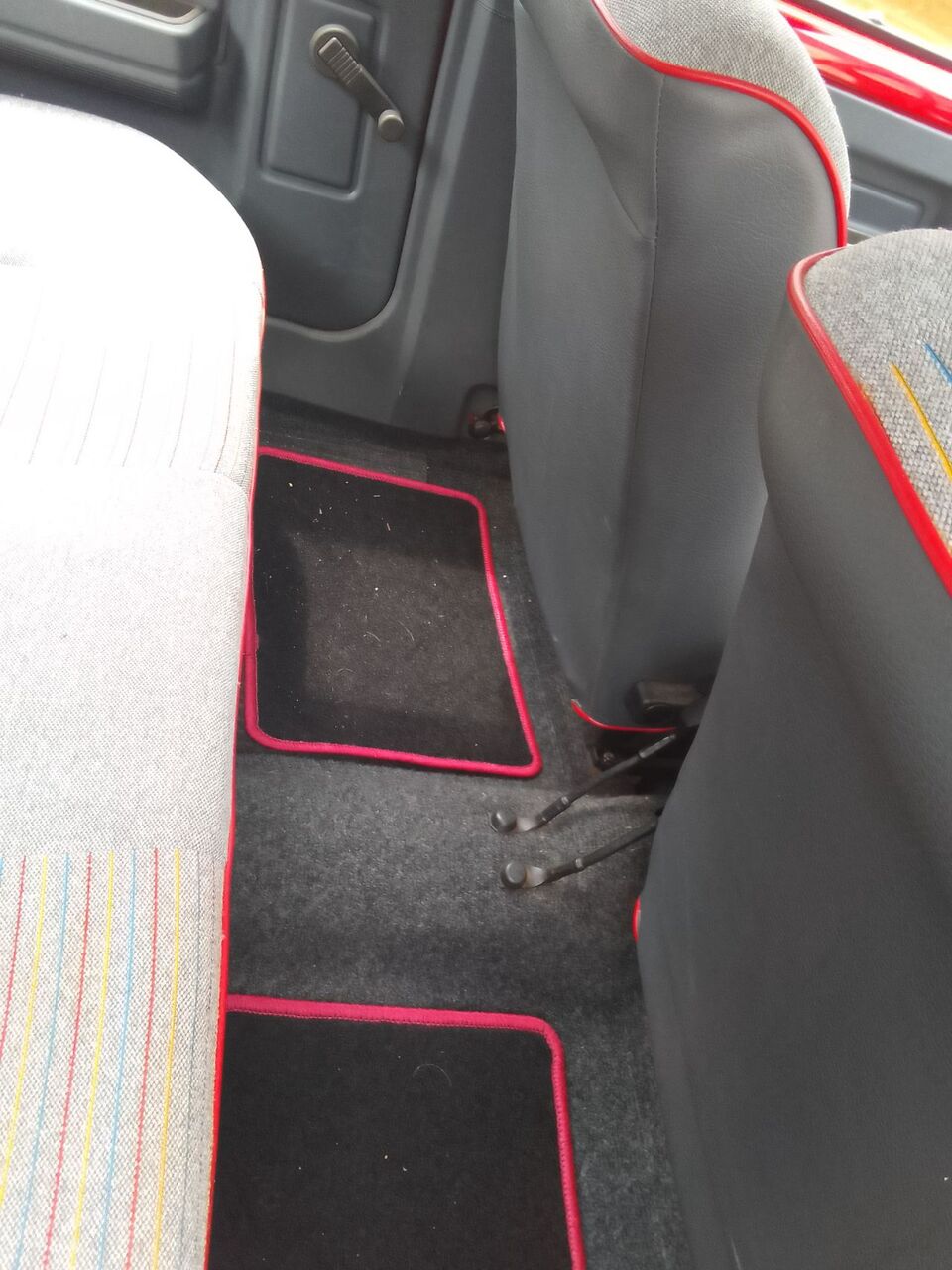 Photo RENAULT R5 FIVE - TL