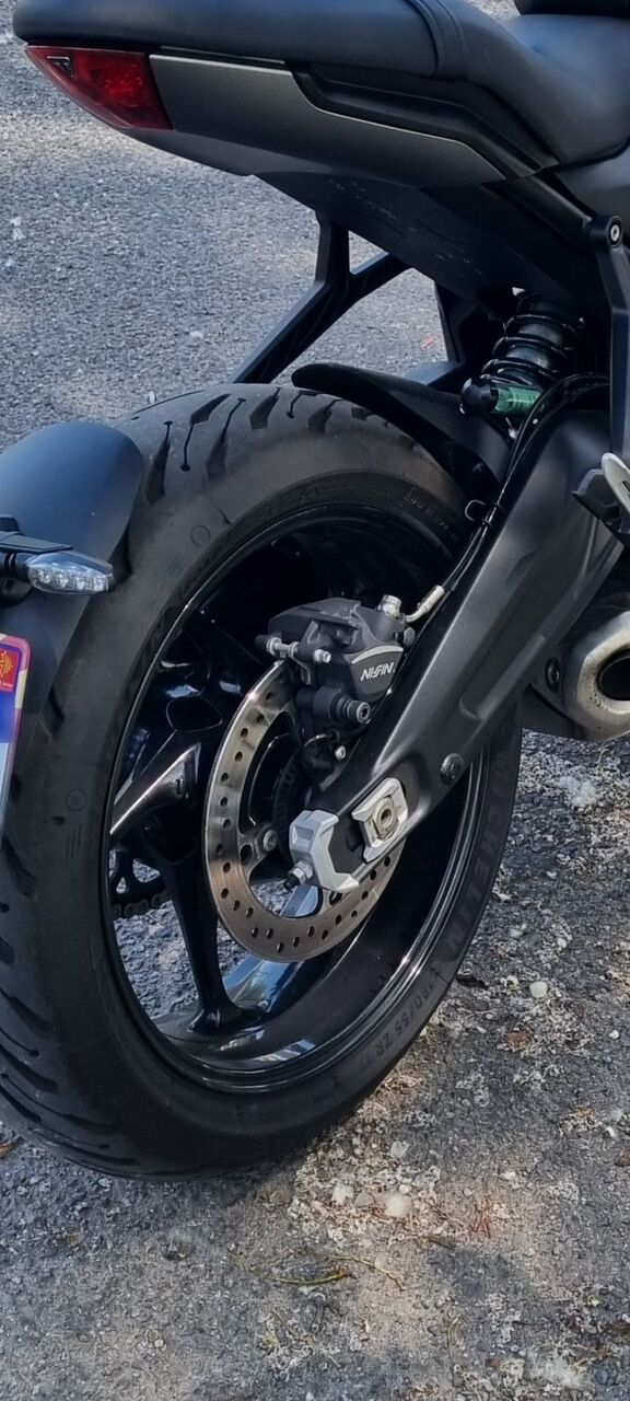 Photo TRIUMPH TRIDENT