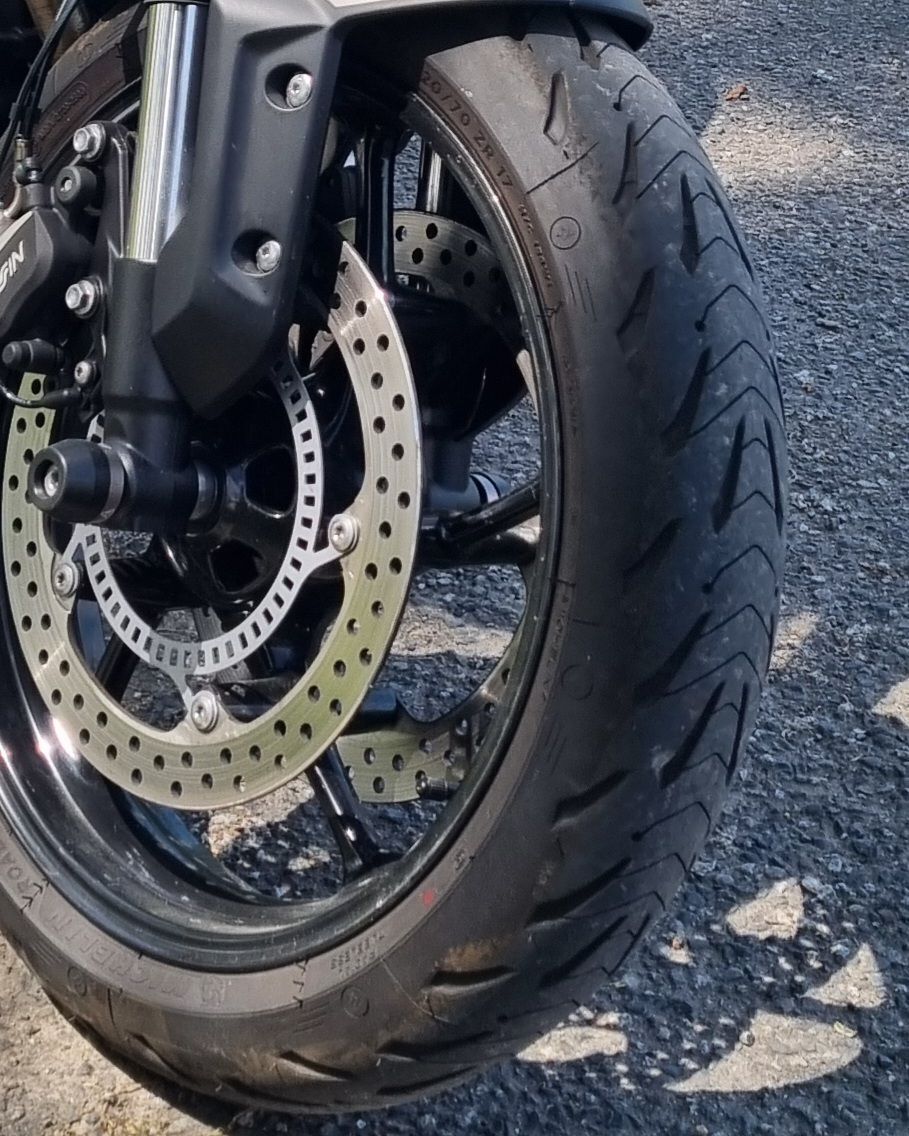 Photo TRIUMPH TRIDENT