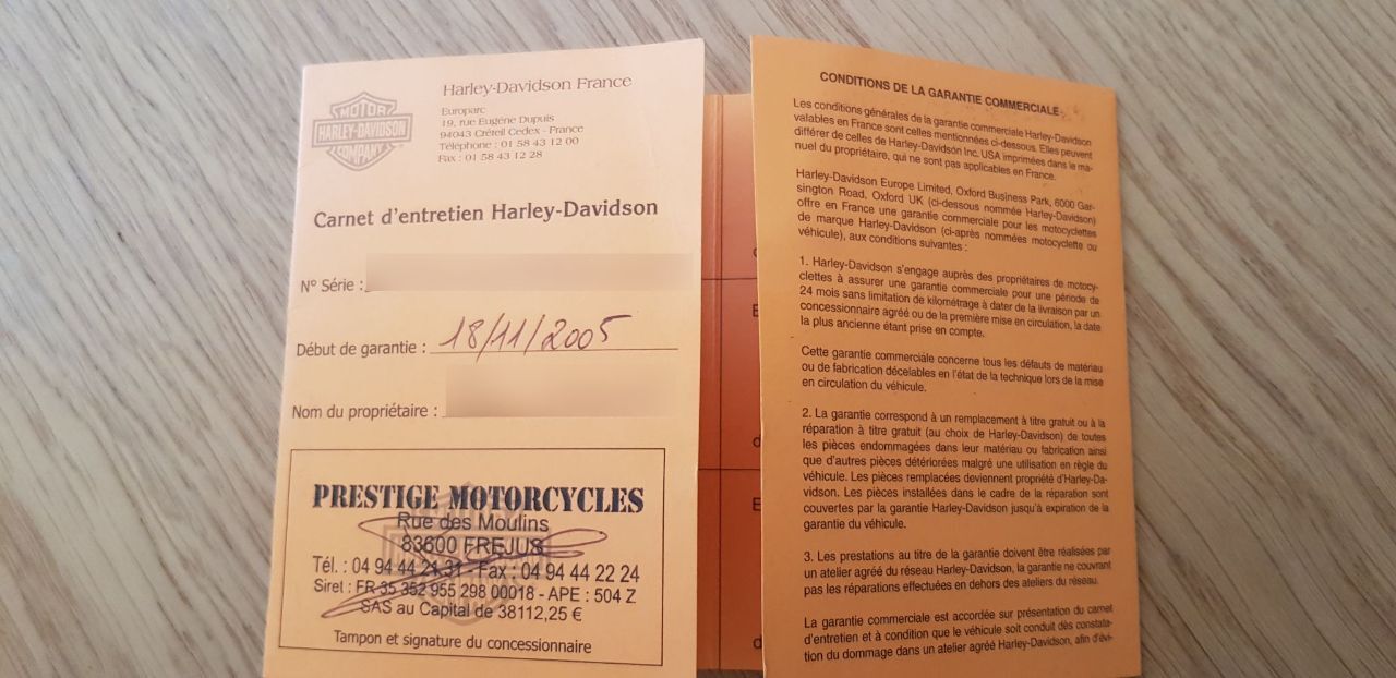 Photo HARLEY DAVIDSON SUPER