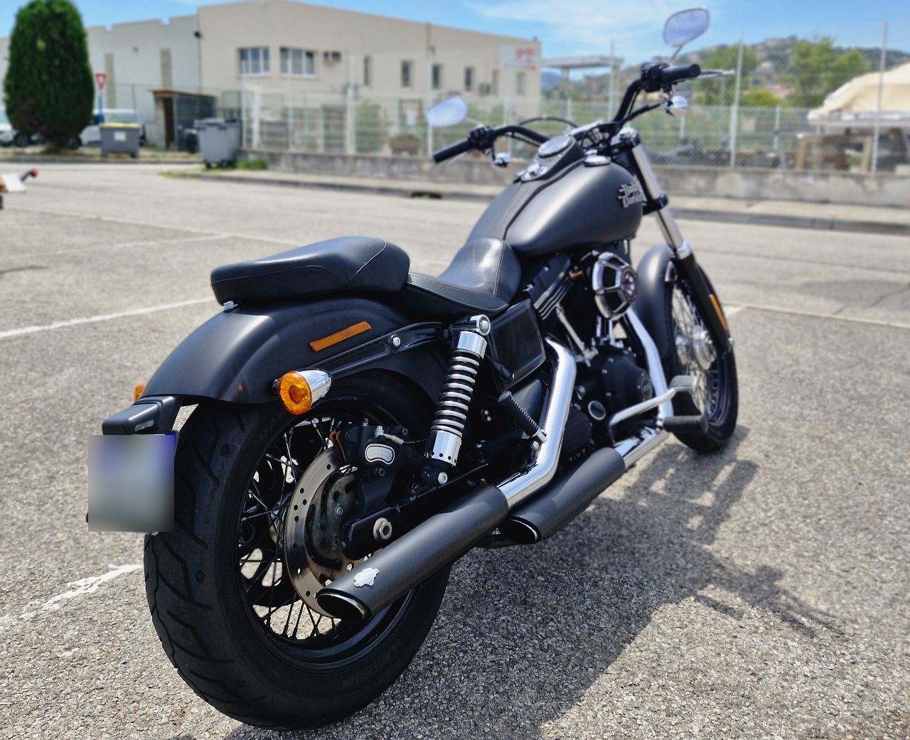 Photo HARLEY DAVIDSON STREET