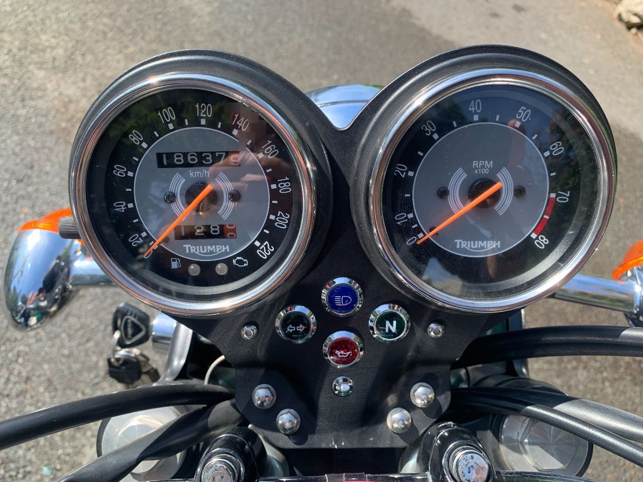 Photo TRIUMPH BONNEVILLE