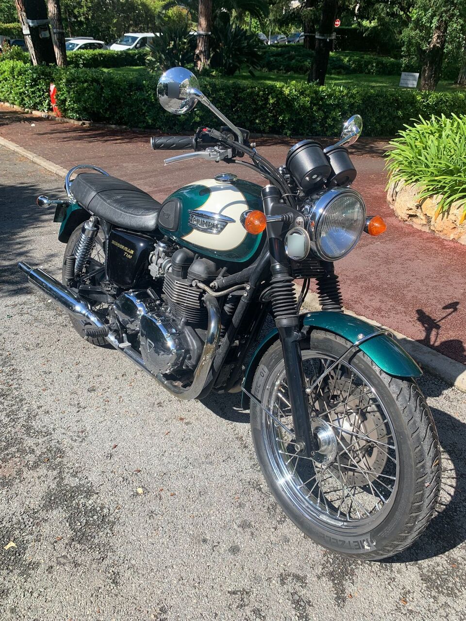 Photo TRIUMPH BONNEVILLE