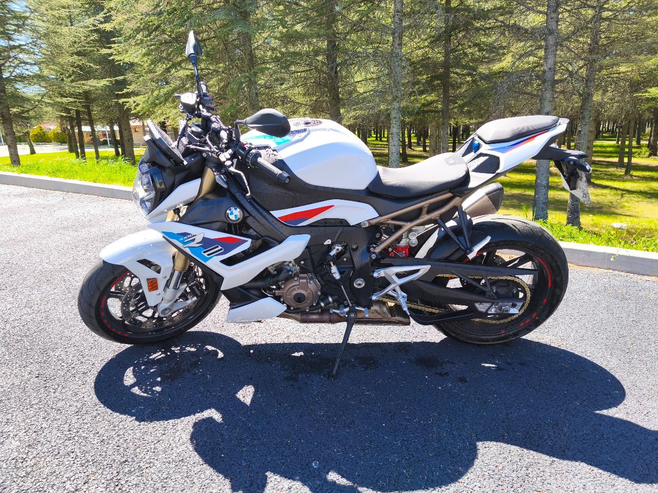 Photo BMW S 1000 R