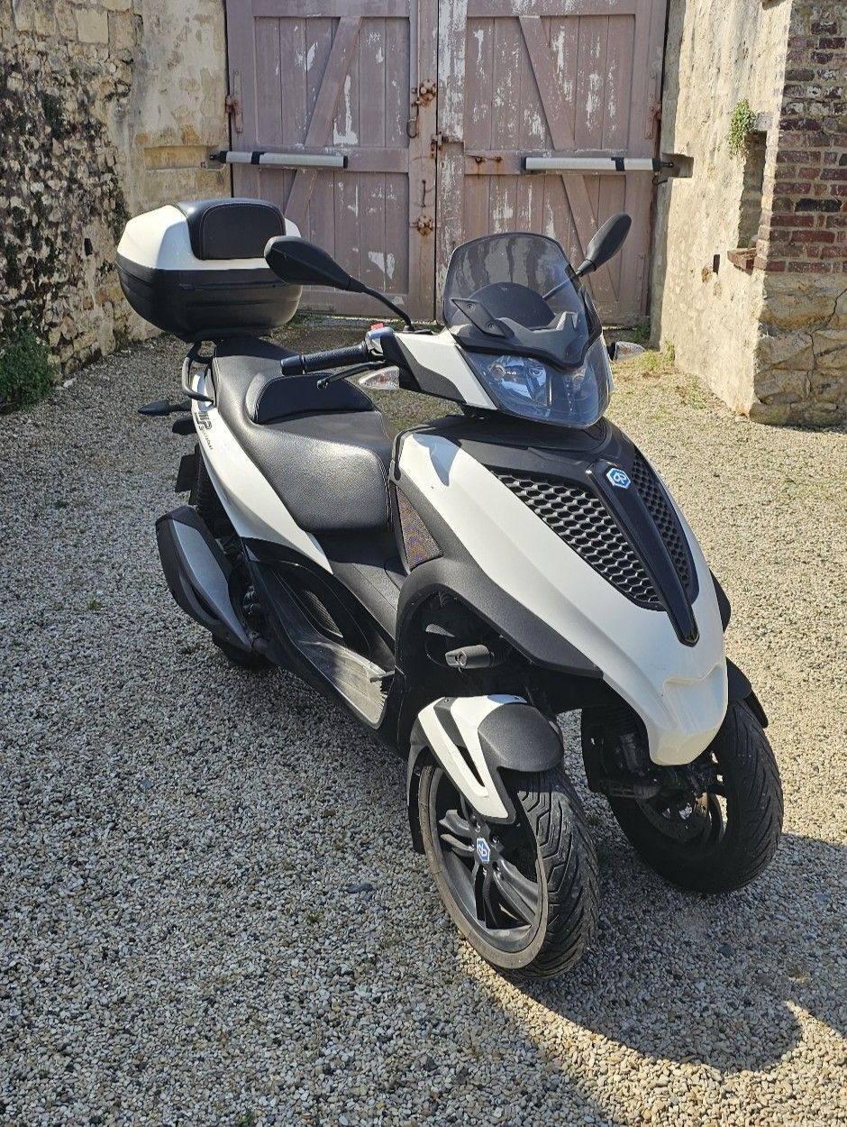 Photo PIAGGIO MP3 YOURBAN