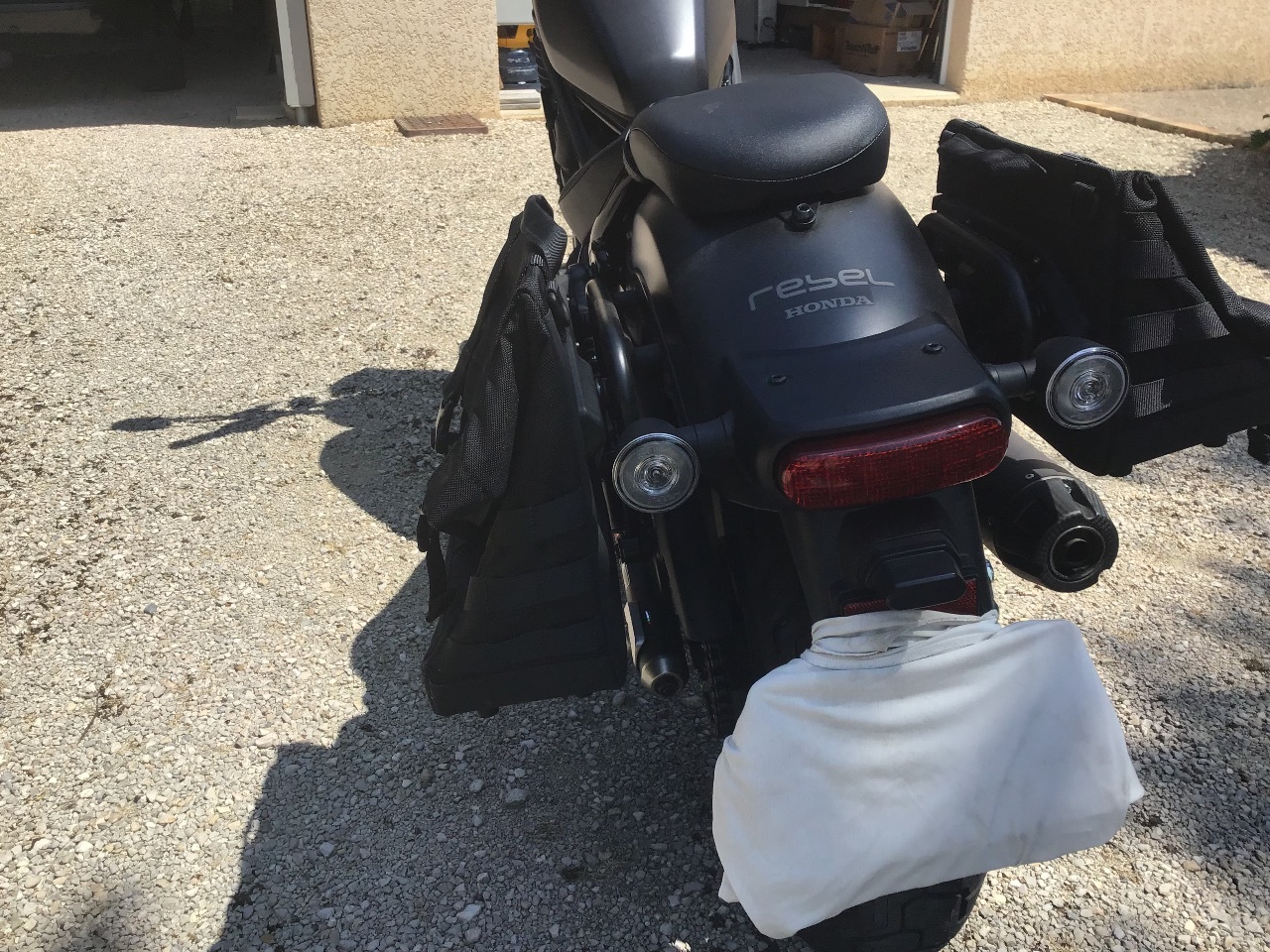 Photo HONDA REBEL 500 BLACK