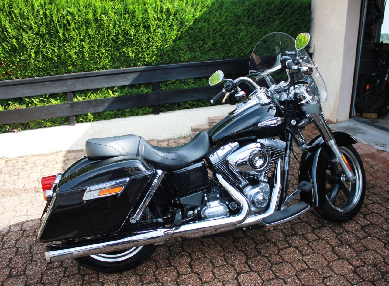 Photo HARLEY DAVIDSON FXD