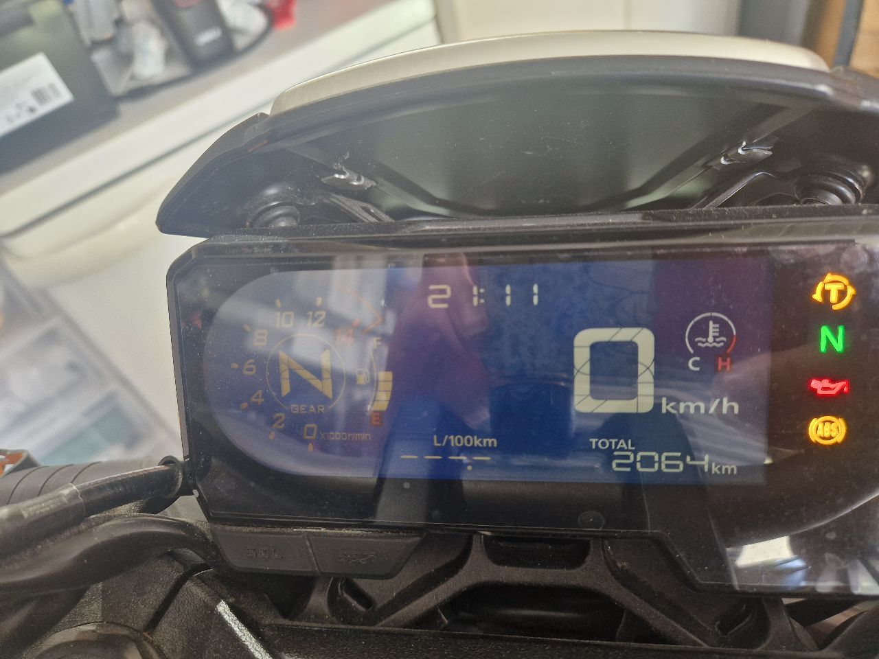 Photo HONDA CB 650 R ABS