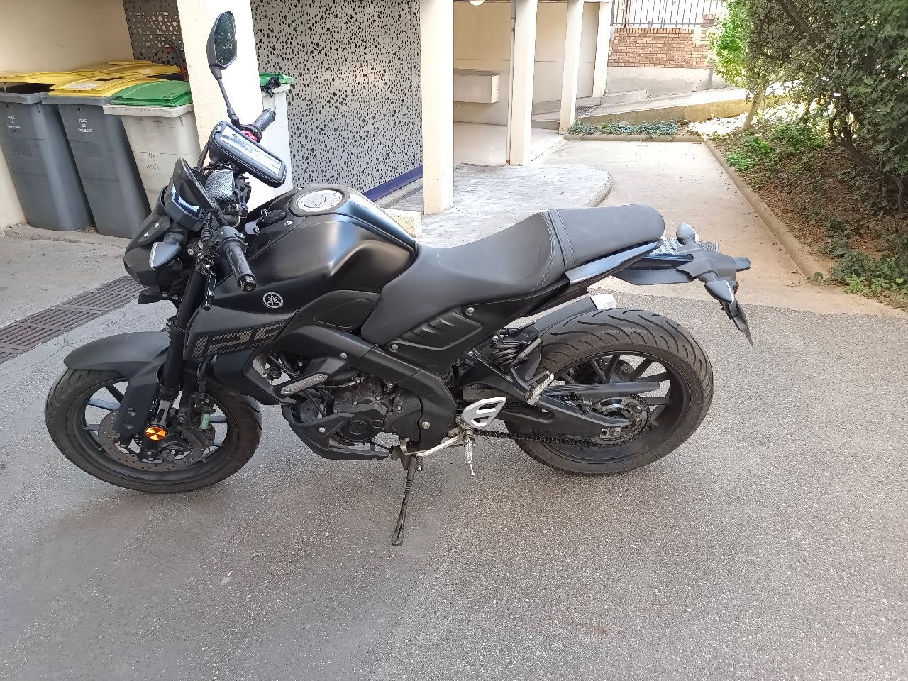 Photo YAMAHA MTN 125 A