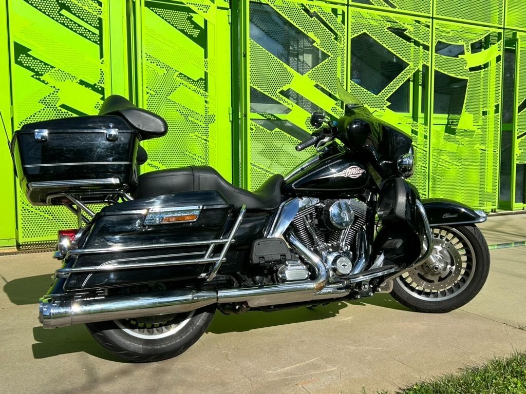 Photo HARLEY DAVIDSON GLIDE