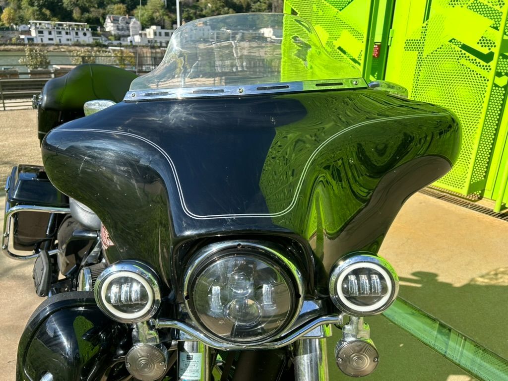 Photo HARLEY DAVIDSON GLIDE