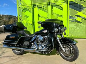 HARLEY DAVIDSON ELECTRA GLIDE 1690 CLASSIC TOURING HARLEY DAVIDSON ELECTRA GLIDE 1690 CLASSIC TOURING