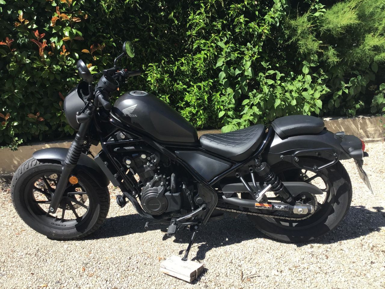 Photo HONDA REBEL 500 BLACK