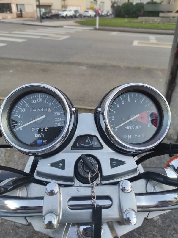 Photo KAWASAKI ZEPHYR 1100