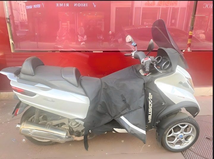 Photo PIAGGIO MP3 500 LT