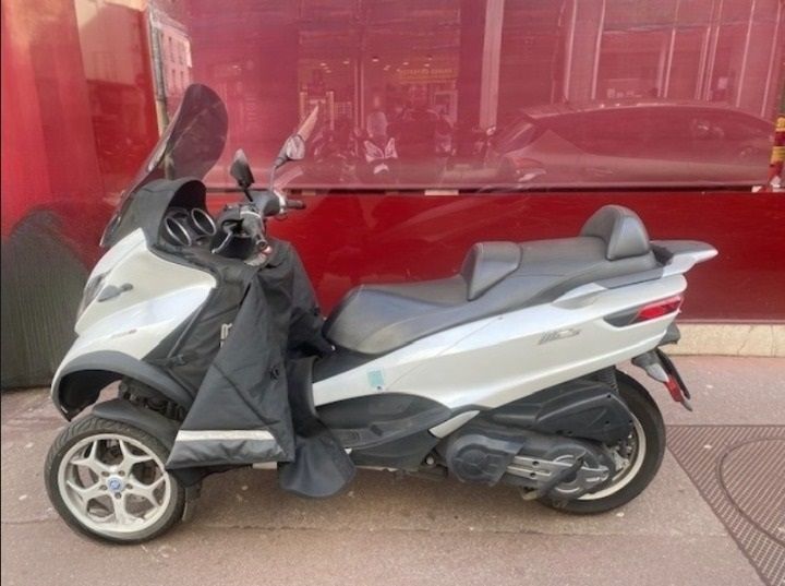 Photo PIAGGIO MP3 500 LT