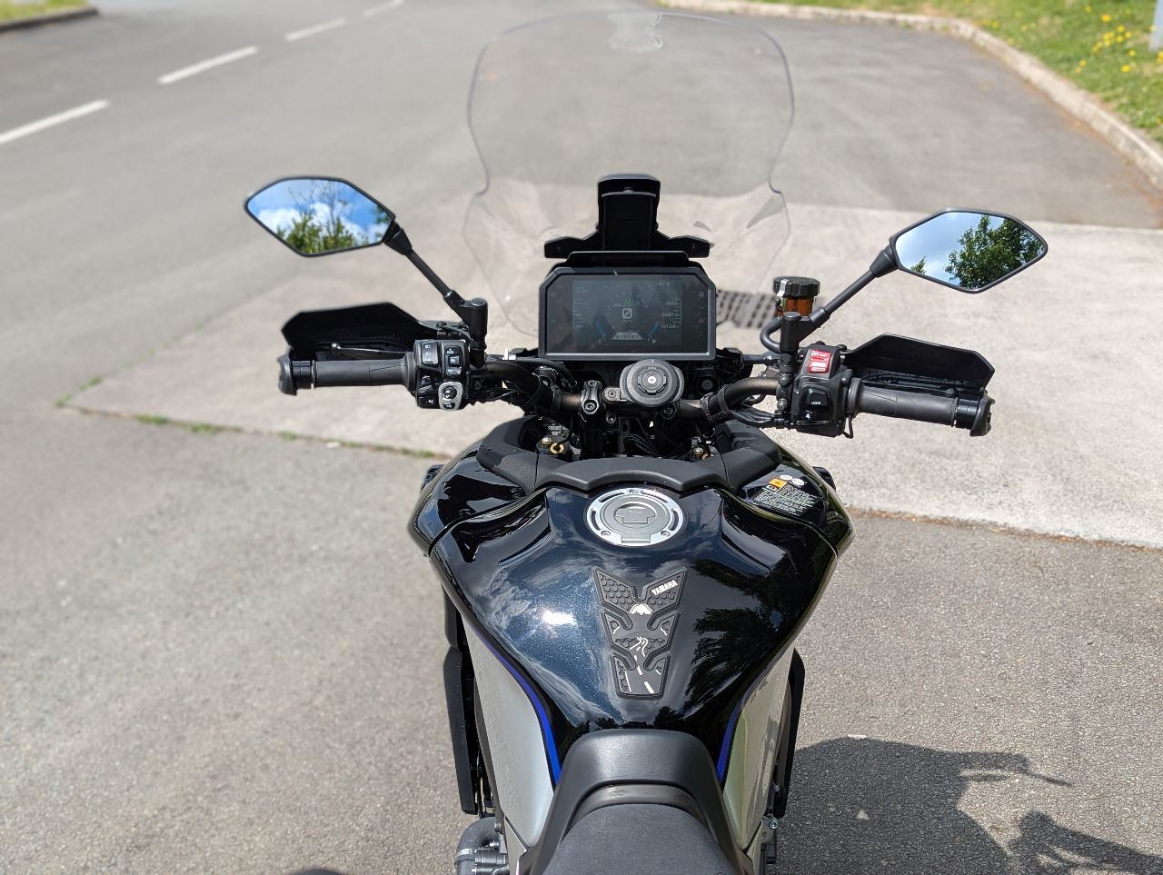 Photo YAMAHA MTT 890 D-K