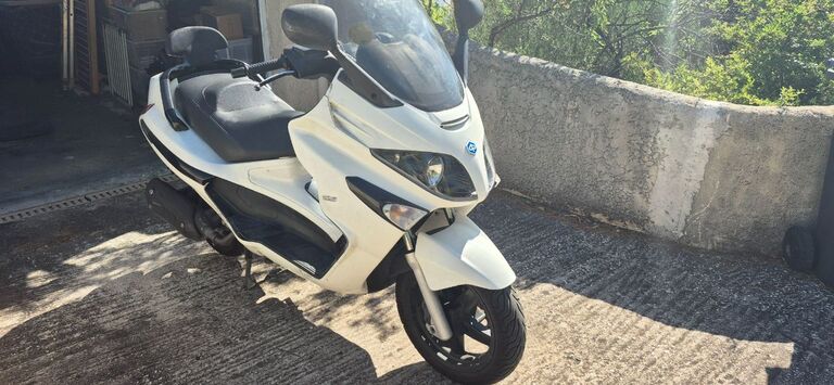 PIAGGIO X EVO 125 Var Bonnie Car Occasion PIAGGIO X EVO 125 Var Bonnie Car Occasion