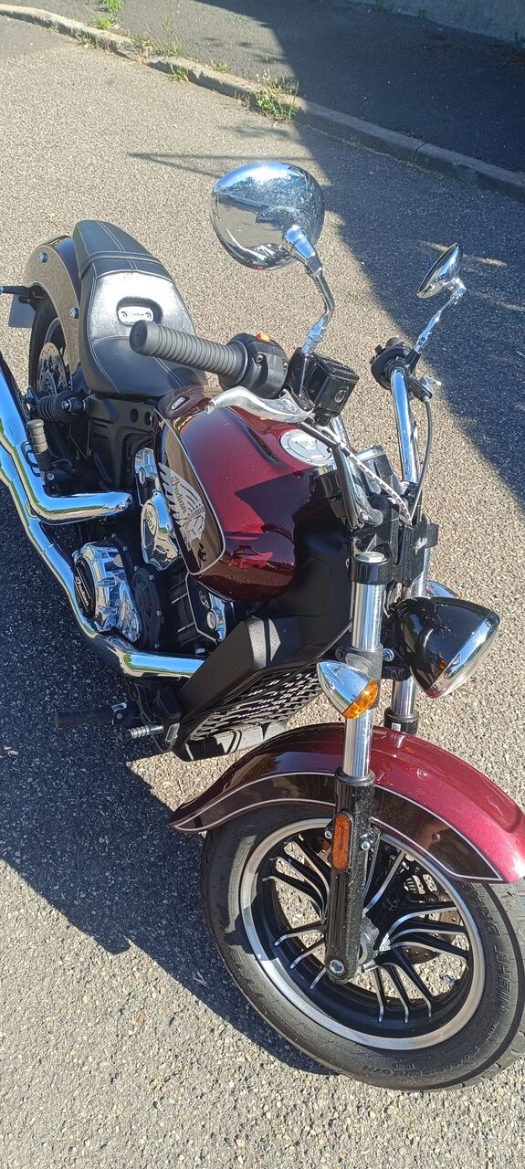 Photo INDIAN SCOUT BOBBER