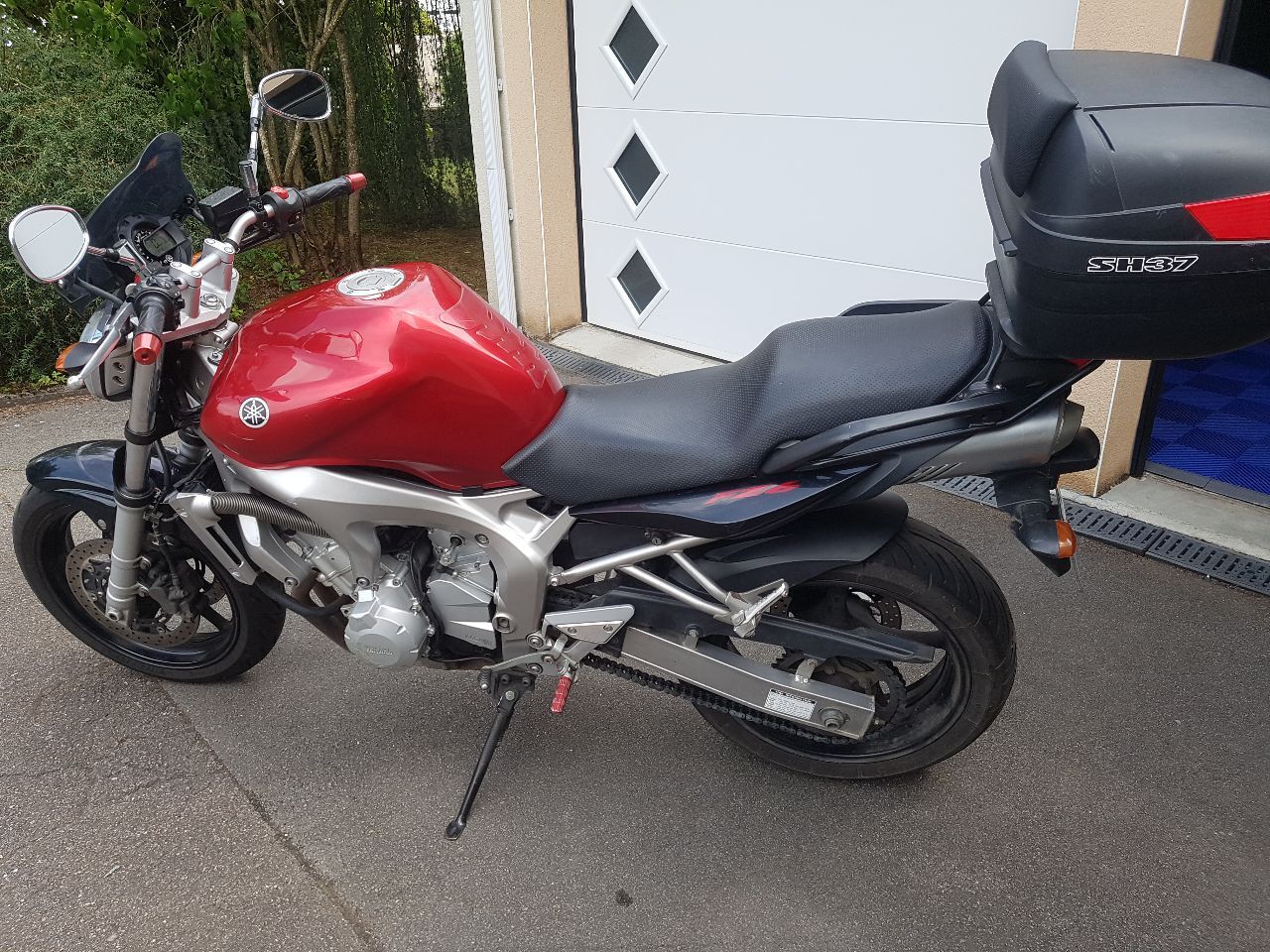 Photo YAMAHA FZ6 600