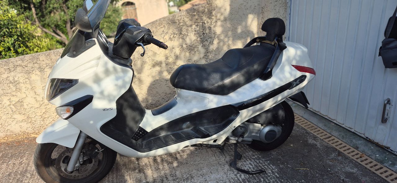 Photo PIAGGIO X EVO 125