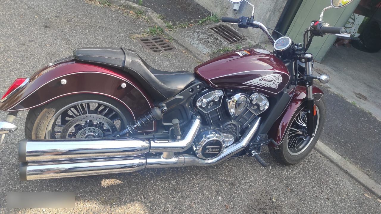 Photo INDIAN SCOUT BOBBER
