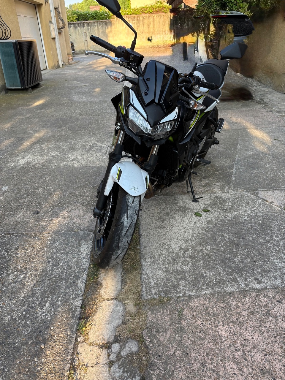 Photo KAWASAKI Z 650 ABS