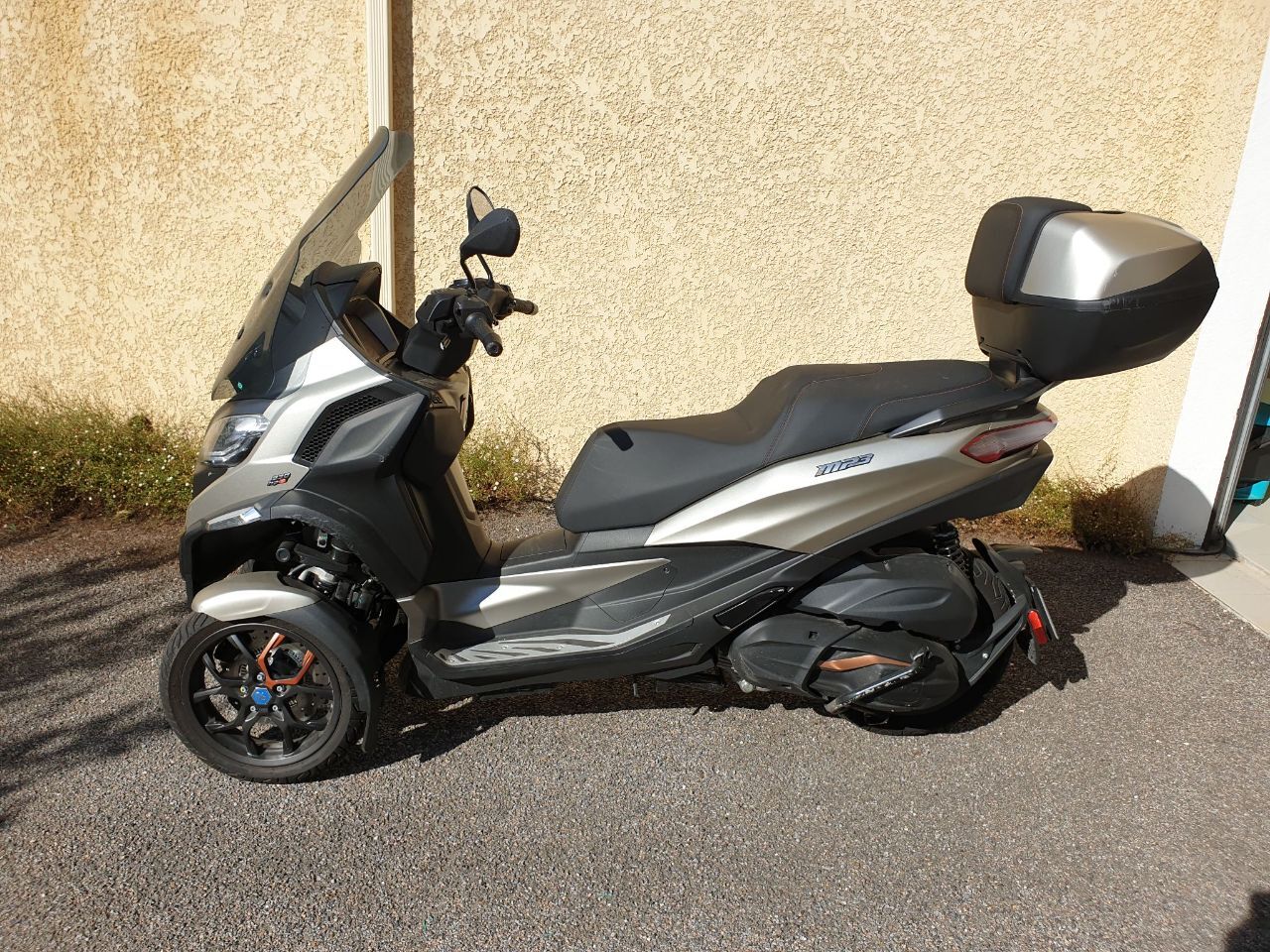 Photo PIAGGIO MP3 530 HPE